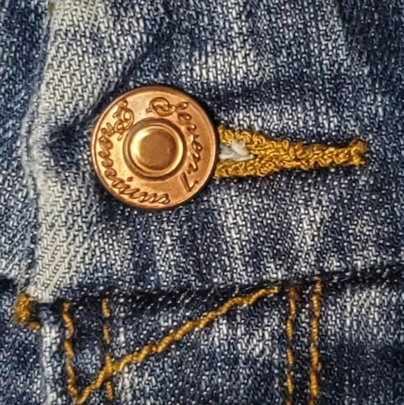 Seven7 Medium Wash Jeans - Picture 5 of 6